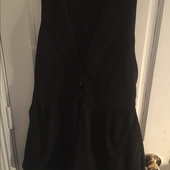 Vintage romper, silky sleeveless low-neck - Picture 4 of 5